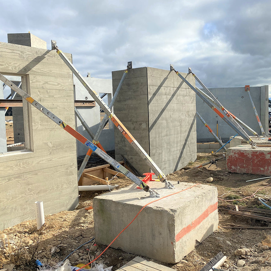 Adjustable Tilt Panel Props