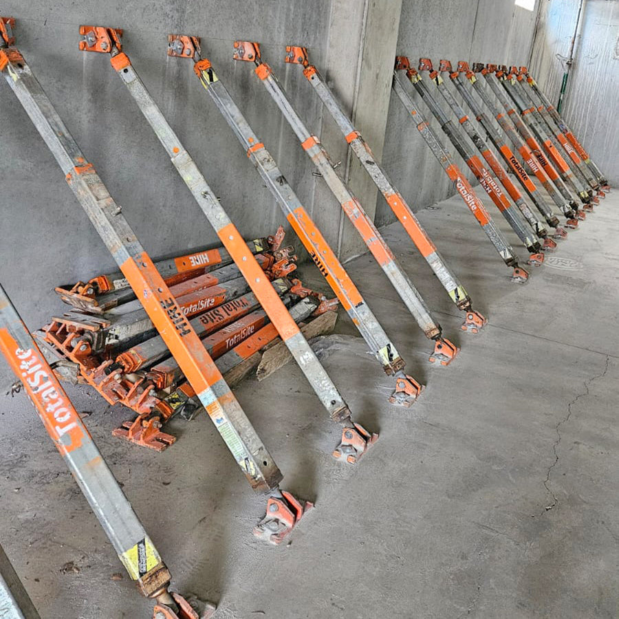 Adjustable Tilt Panel Props