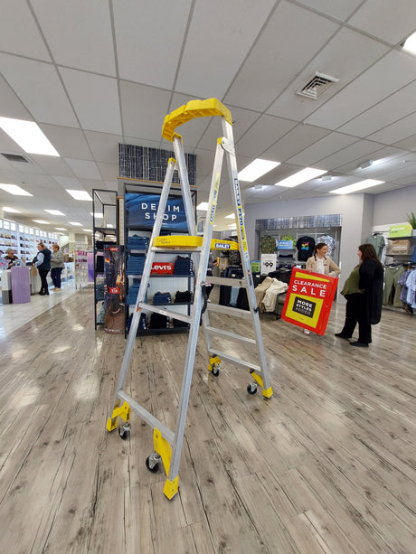 Why Retailers Love the Bailey P170 Job Station Ladder